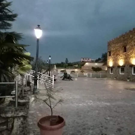 Santa Lucia *
